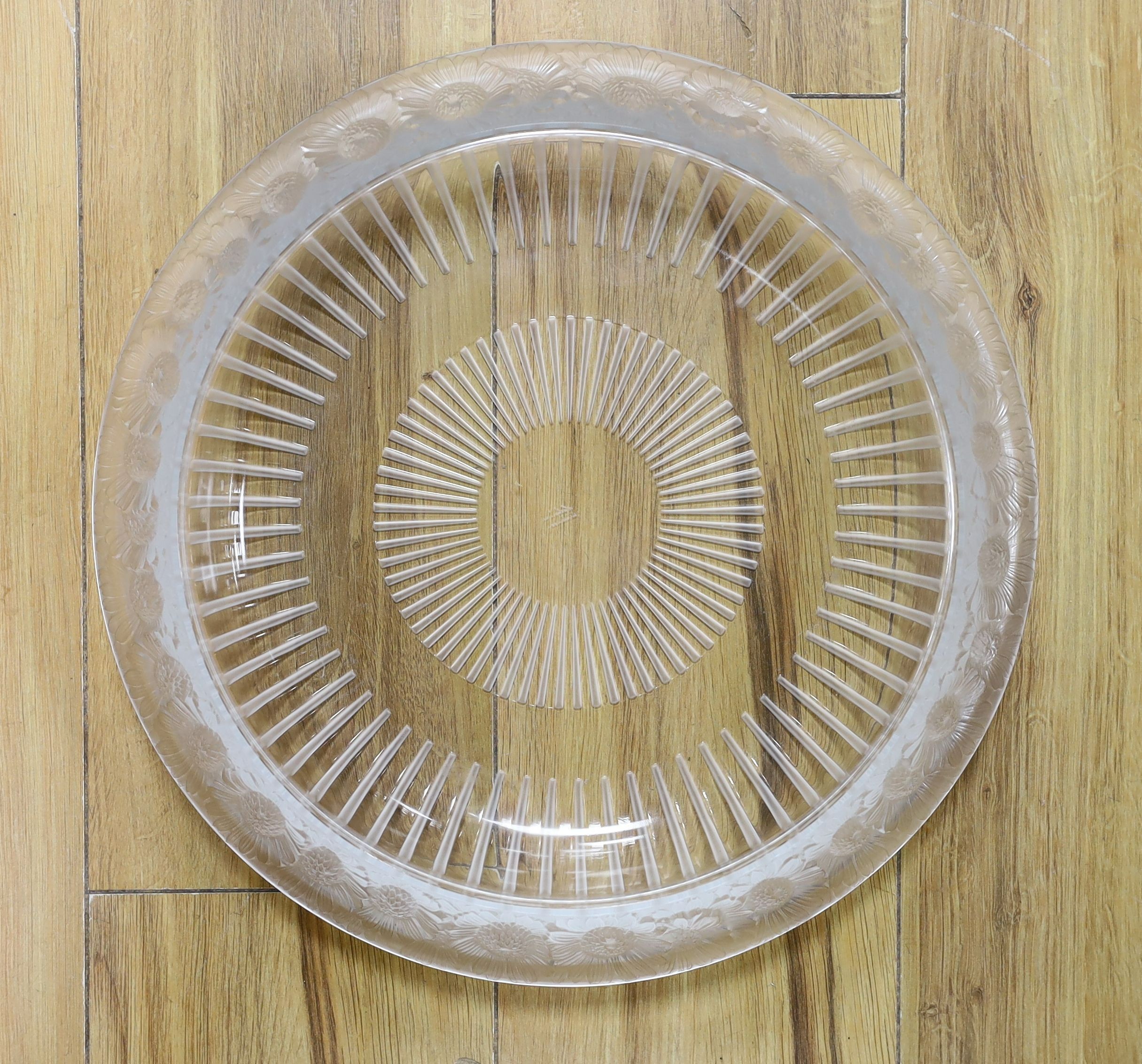 Post war Lalique Marguerites pattern dish - 37cm diameter